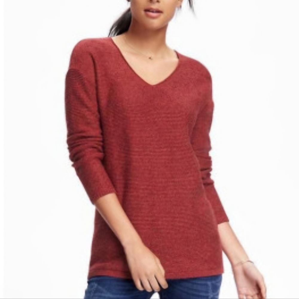 Old navy sweater